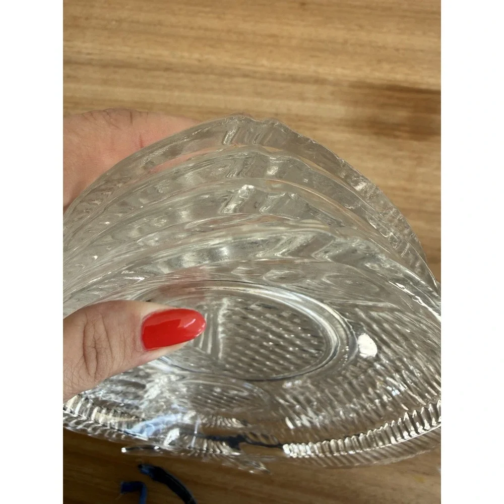 Set of 4 Vintage Glass Fish Plates‎ Clear Pressed Glass Serving Dishes Chipped